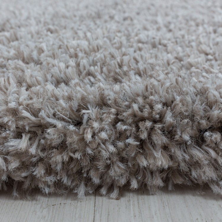 dywan-shaggy-fluffy-bezowy-detal.jpg