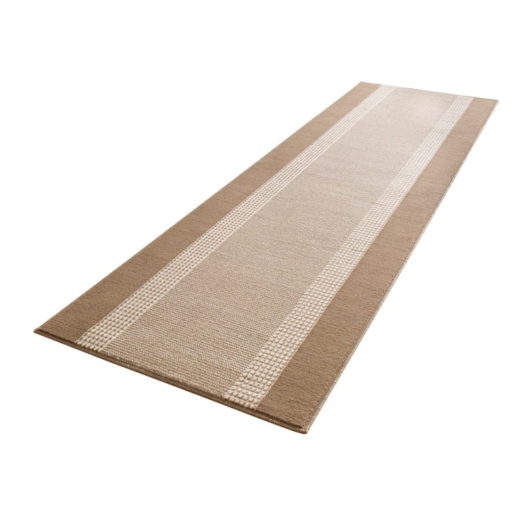 dywan-nowoczesny-basic-bezowo-kremowy-chodnik-rzut-na-bialym-tle-pod-katem