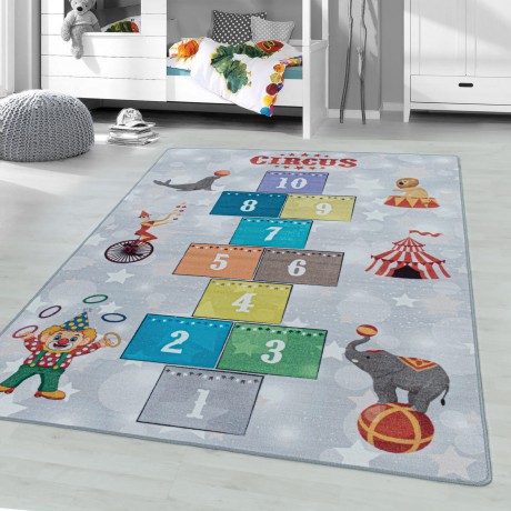 Przejdź do produktu Dywan dziecięcy Play Klasy cyrkowe antypoślizgowy do prania 160 cm x 230 cm 