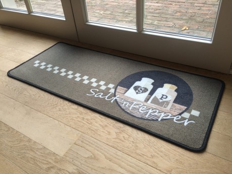 Przejdź do produktu Dywanik kuchenny 01 Pieprz i sól 50 cm x 120 cm