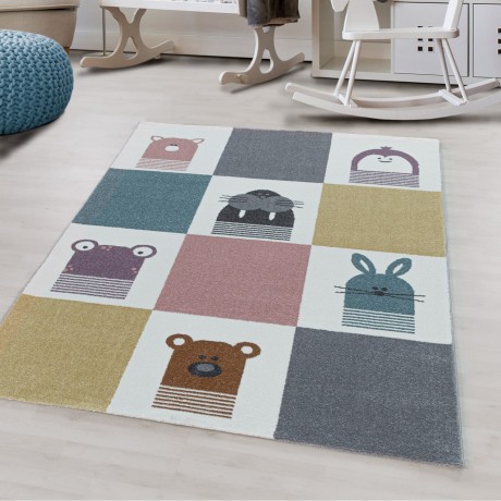 Przejdź do produktu Dywan dziecięcy Funny kwadraciki ze zwierzątkami 140 cm x 200 cm