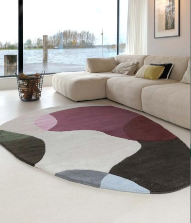 Przejdź do produktu Dywan wełniany Dune ręcznie tkany Łagodne Formy Śliwka owalny 120x170 cm
