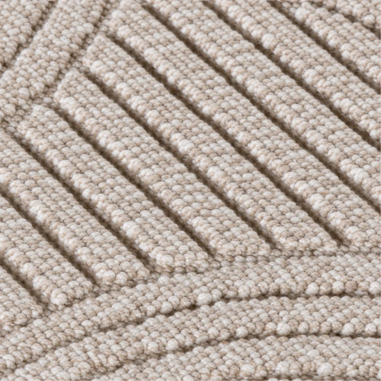 dywan-nowoczesny-3d-helix-jednobarwny-bezowy-geometria-zblizenie-runa-i-wzoru-dywanu(2).png