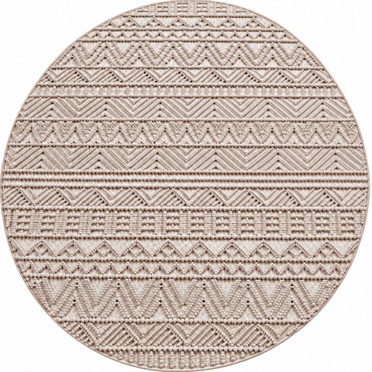 Okrągły-beżowy-dywan-pleciony-z-geometrycznymi-wzorami.png